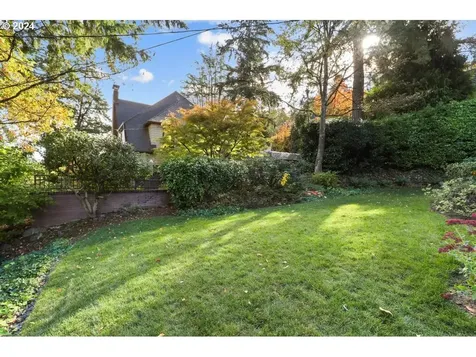 3022 NW Quimby Street Portland OR 97210