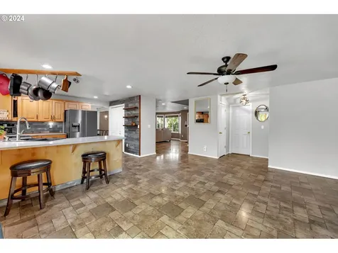 16205 Ne 32nd Street Vancouver WA 98682