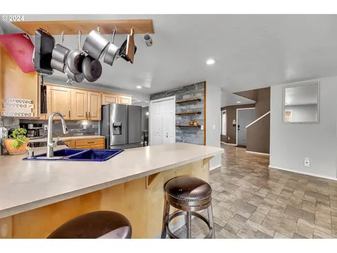 16205 Ne 32nd Street Vancouver WA 98682