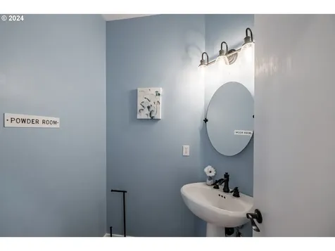 405 S 31st Street Philomath OR 97370