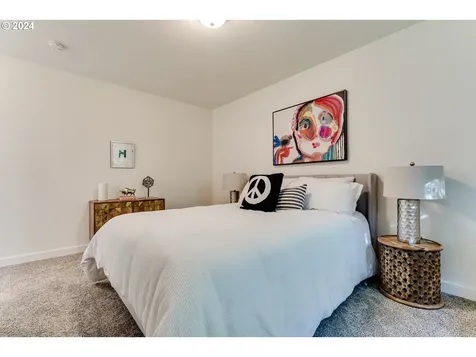 1363 Acorn Park Street Eugene OR 97402
