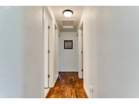 1363 Acorn Park Street Eugene OR 97402