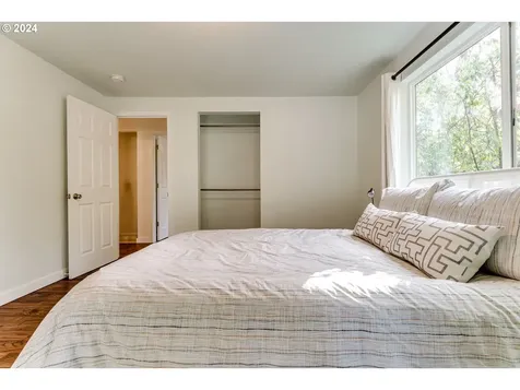 1363 Acorn Park Street Eugene OR 97402