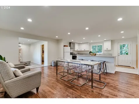1363 Acorn Park Street Eugene OR 97402