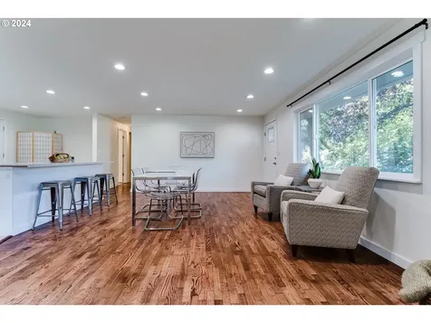 1363 Acorn Park Street Eugene OR 97402