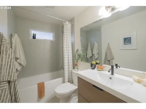 4926 Se 62nd Avenue Portland OR 97206