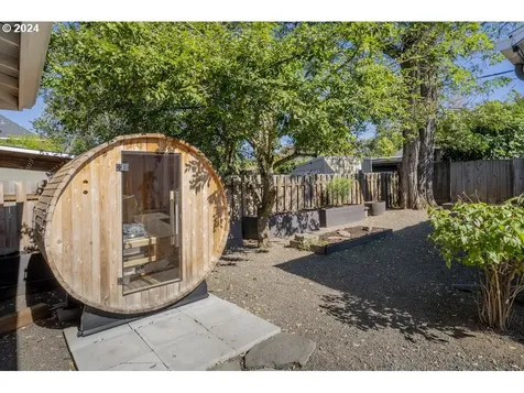 4926 Se 62nd Avenue Portland OR 97206