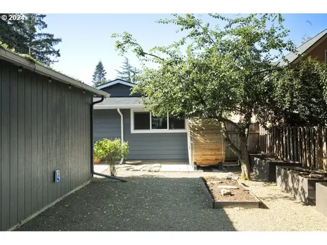 4926 Se 62nd Avenue Portland OR 97206