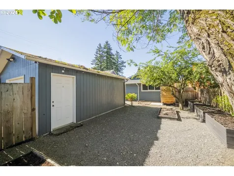 4926 Se 62nd Avenue Portland OR 97206