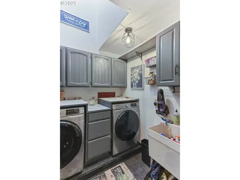 2500 Belmont Drive Hood River OR 97031