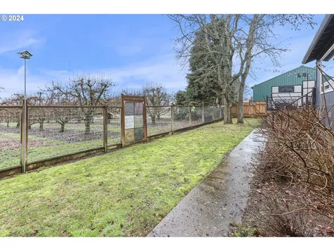 2500 Belmont Drive Hood River OR 97031