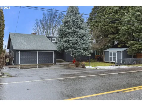 2500 Belmont Drive Hood River OR 97031