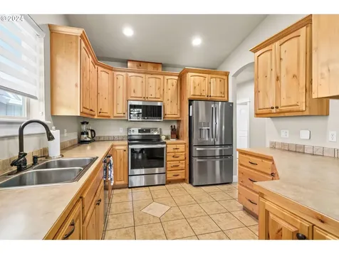 87932 Crosswood Lane Veneta OR 97487