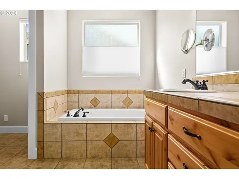 87932 Crosswood Lane Veneta OR 97487