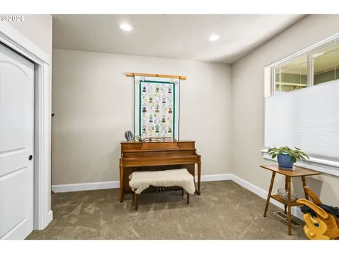 87932 Crosswood Lane Veneta OR 97487