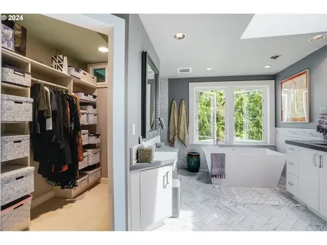 2610 SW Fairmount Boulevard Portland OR 97239
