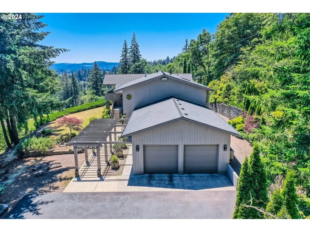 16200 Se Hagen Road Happy Valley OR 97086
