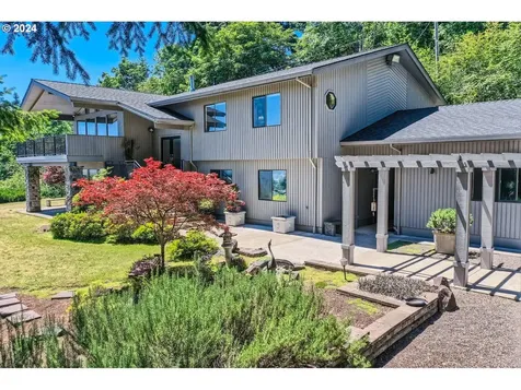 16200 Se Hagen Road Happy Valley OR 97086