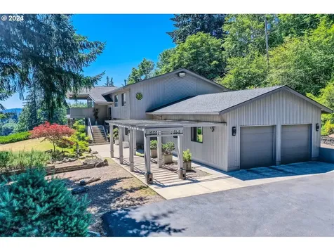 16200 Se Hagen Road Happy Valley OR 97086
