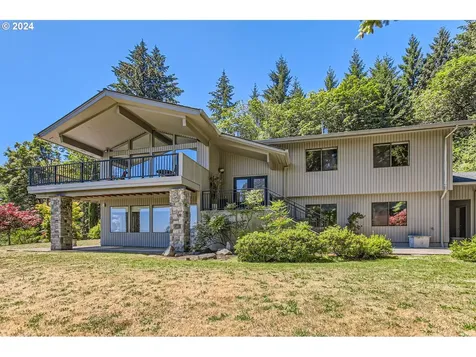 16200 Se Hagen Road Happy Valley OR 97086
