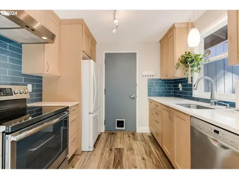 10250 SW 85th Avenue Portland OR 97223