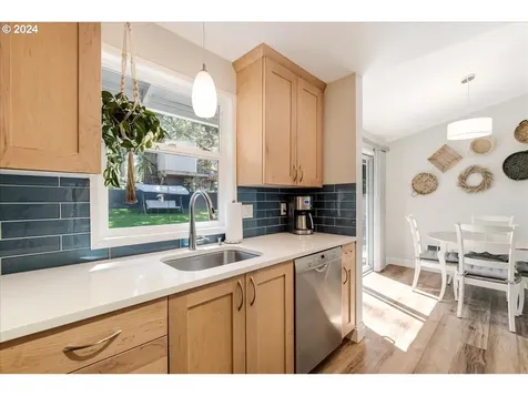 10250 SW 85th Avenue Portland OR 97223
