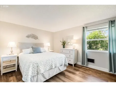 10250 SW 85th Avenue Portland OR 97223