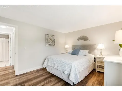 10250 SW 85th Avenue Portland OR 97223