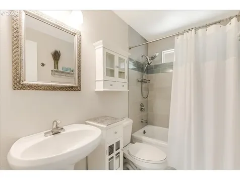 10250 SW 85th Avenue Portland OR 97223