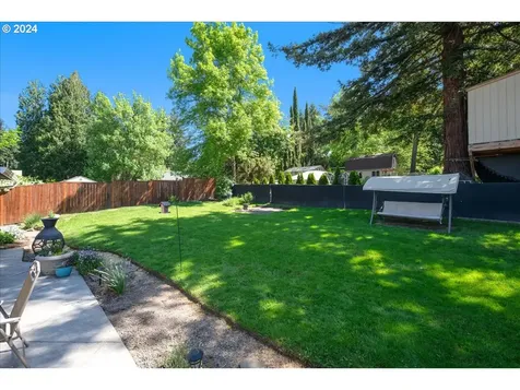 10250 SW 85th Avenue Portland OR 97223
