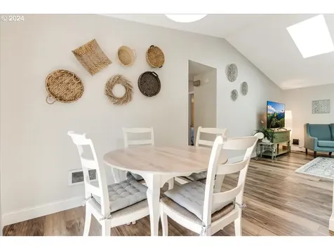 10250 SW 85th Avenue Portland OR 97223