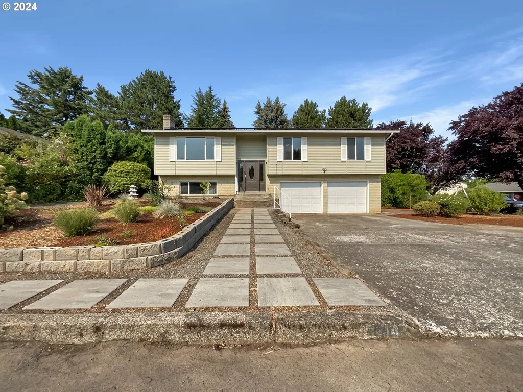 12714 Ne 8th Court Vancouver WA 98685