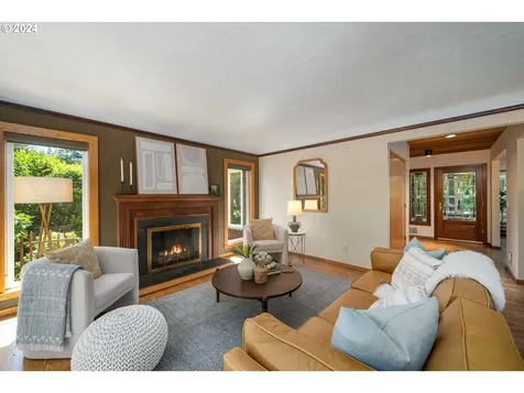 1612 Sw Upland Drive Portland OR 97221