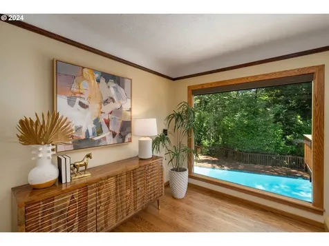 1612 Sw Upland Drive Portland OR 97221