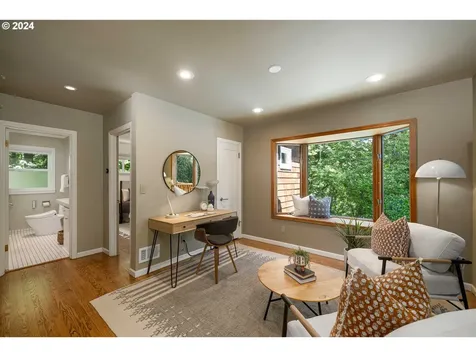 1612 Sw Upland Drive Portland OR 97221