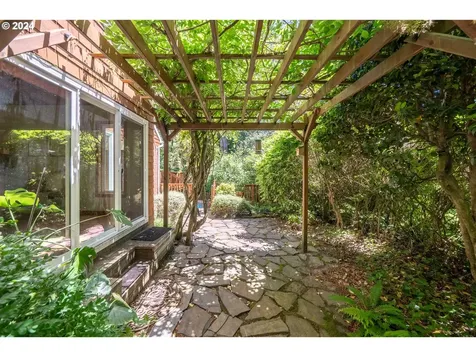 1612 Sw Upland Drive Portland OR 97221