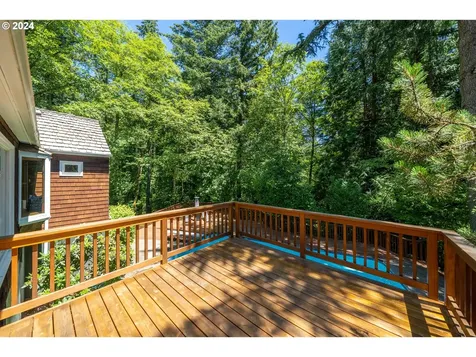 1612 Sw Upland Drive Portland OR 97221