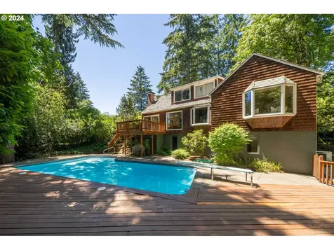 1612 Sw Upland Drive Portland OR 97221