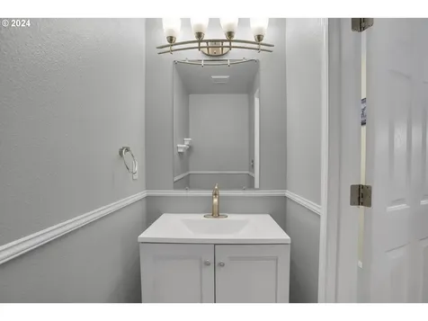 501 Se 171st Avenue Vancouver WA 98684