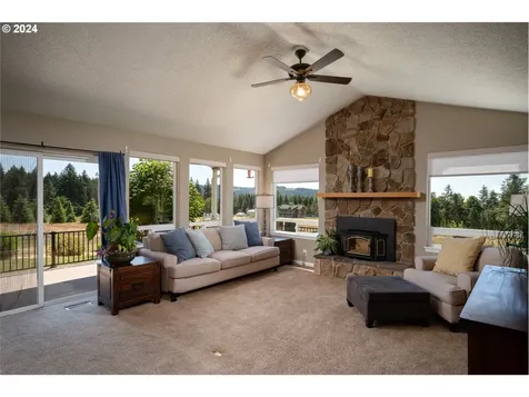 30650 Ne Bell Road Sherwood OR 97140