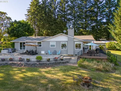 30650 Ne Bell Road Sherwood OR 97140