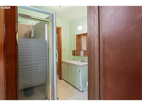 505 Hemlock Street Florence OR 97439