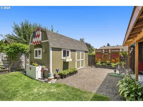 1495 Sw Apperson Street Mcminnville OR 97128