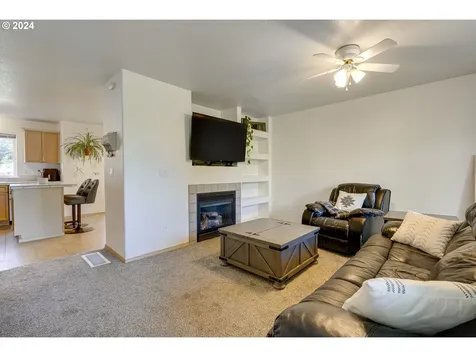 1454 Sw Binford Lake Parkway Gresham OR 97080