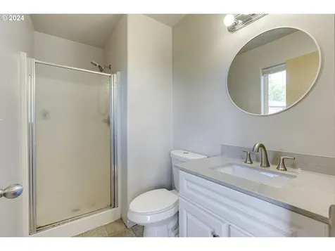 1454 Sw Binford Lake Parkway Gresham OR 97080
