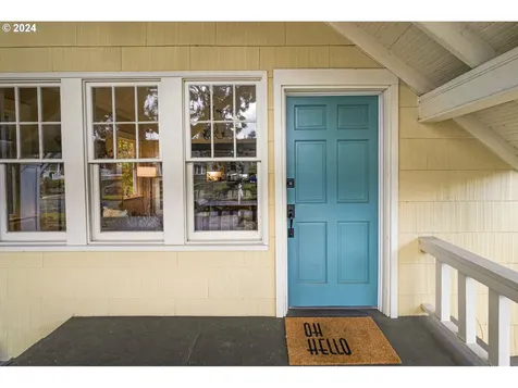 1637 N Winchell Street Portland OR 97217