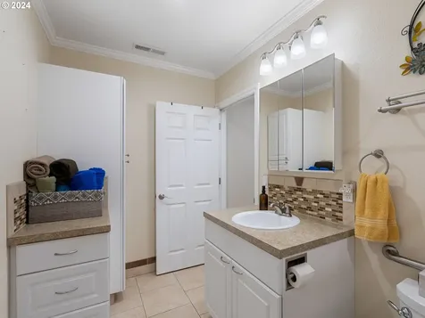 21615 S Cloudview Drive Oregon City OR 97045