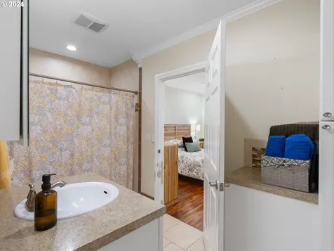 21615 S Cloudview Drive Oregon City OR 97045