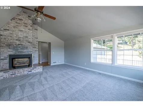30521 Rancho Road Lebanon OR 97355