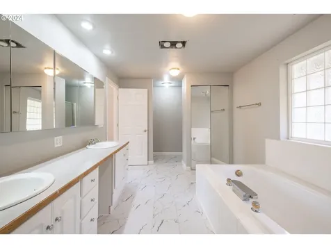 30521 Rancho Road Lebanon OR 97355